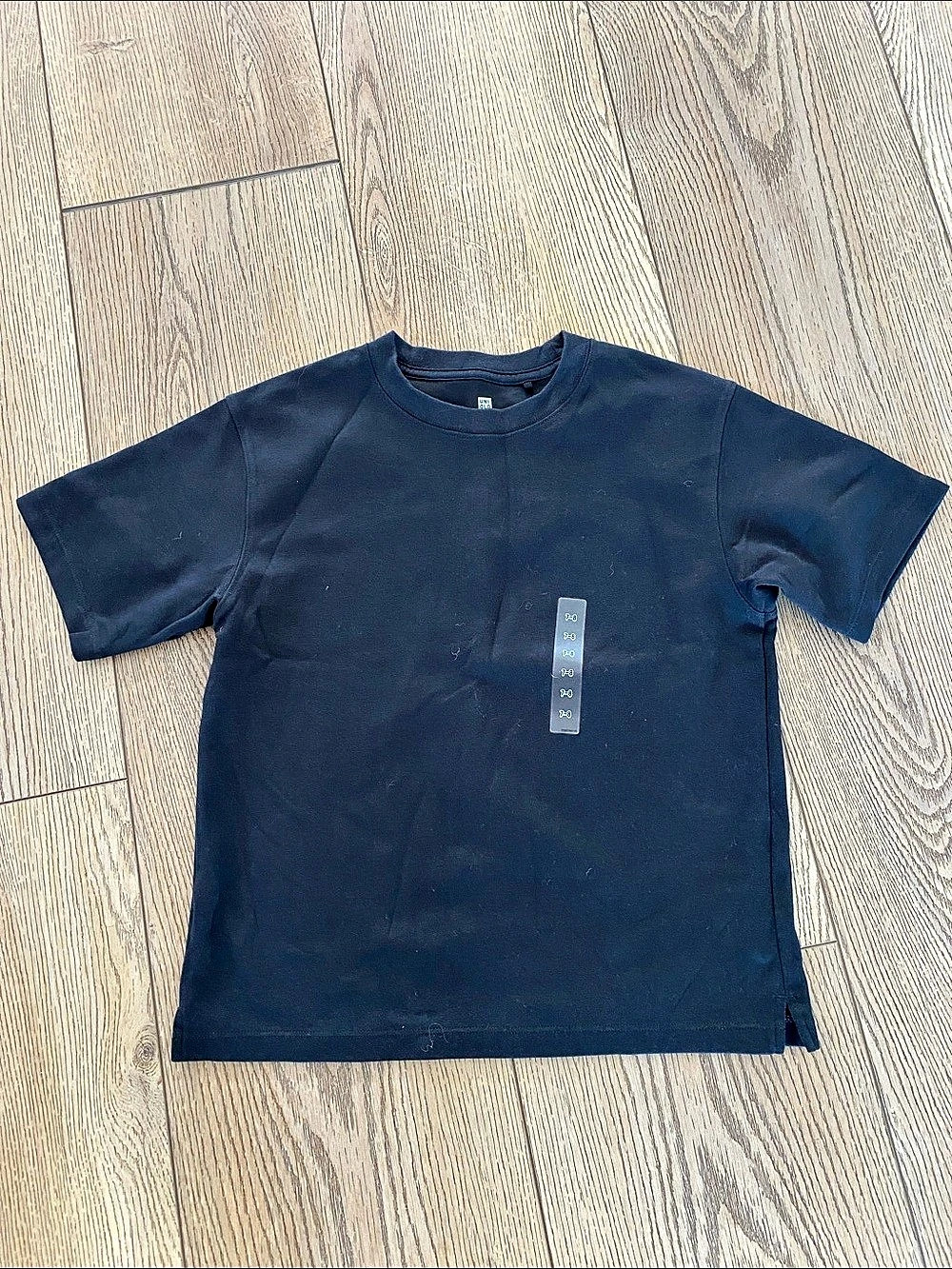 Uniqlo Kids AIRism Cotton Blend Short Sleeve T-Shirt Tee Girls 7-8 Black